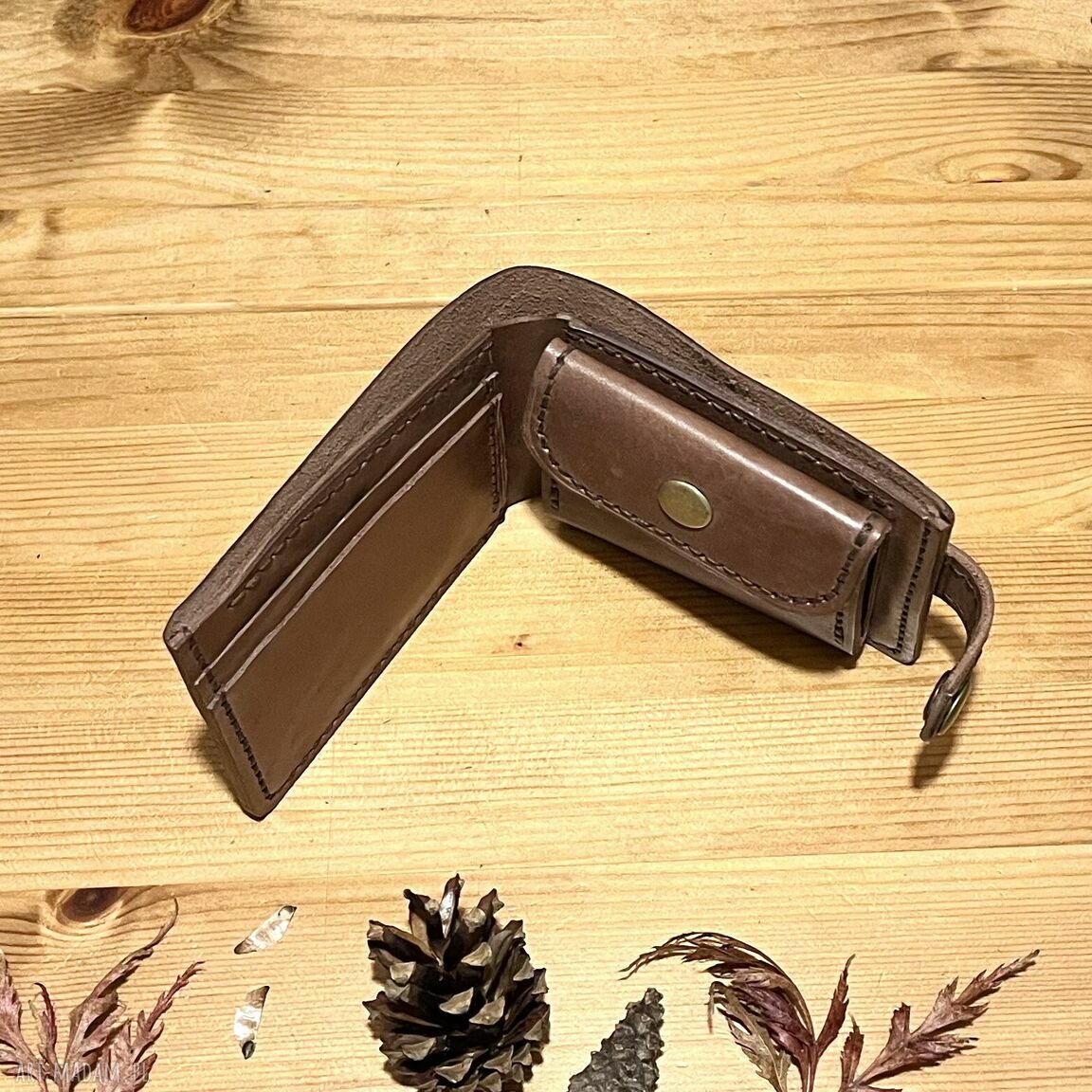 portfele: Brązowy portfel na bilon ze skóry uszyty ręcznie. Handmade
