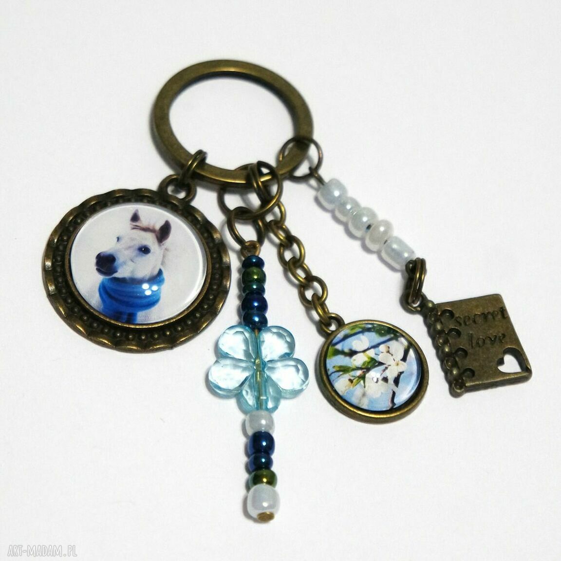 Breloczek Koń, kwiaty, miłość - handmade do kluczy