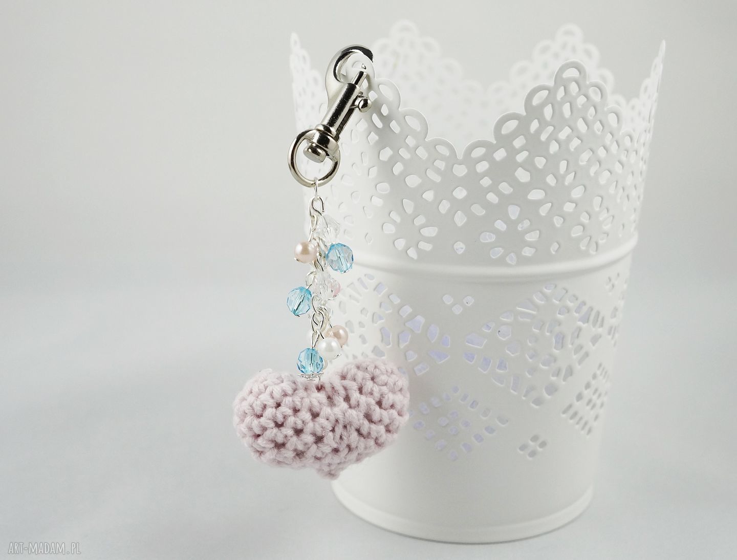 Breloczek sercem brelok serce szydełkowanie koraliki klucze