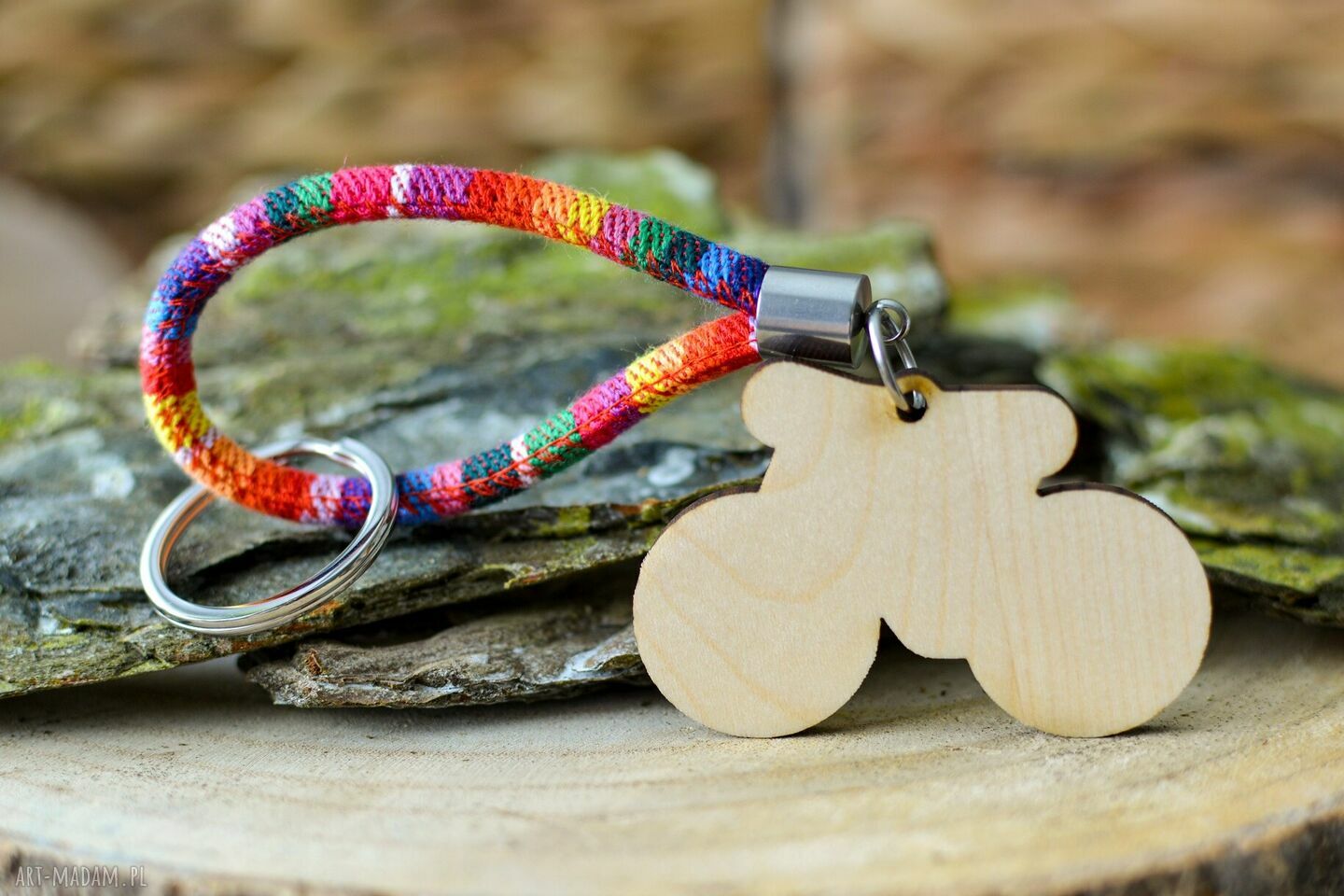 Boho brelok do kluczy - rower z litego drewna klonowego (rainbow)