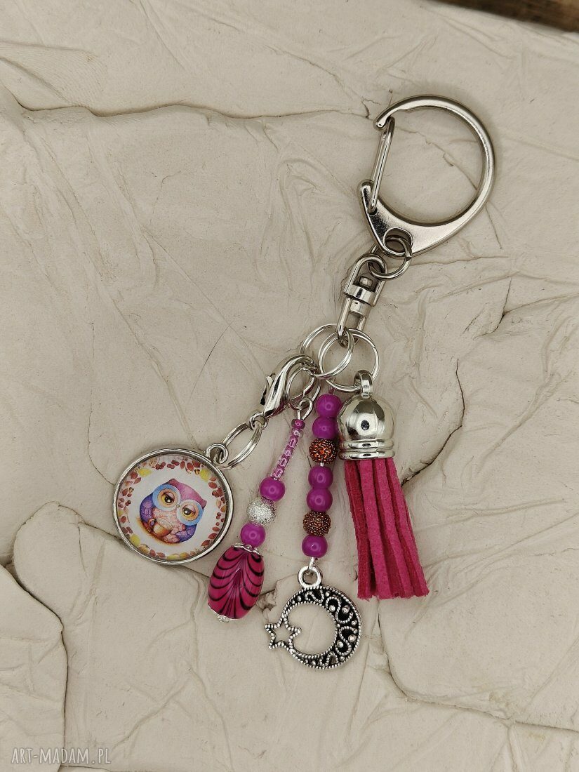Różowy brelok z sową i księżycem - handmade do kluczy i torebki