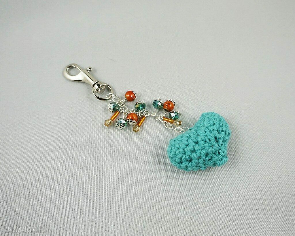 breloki: Zawieszka z sercem hand made