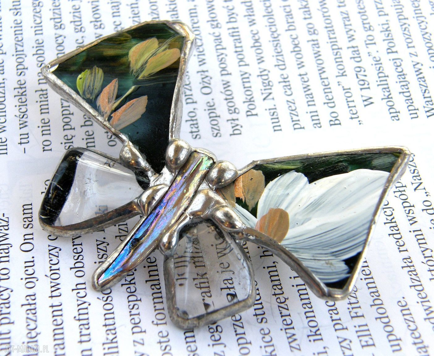 Broszka motyl z kryształem górskim technika Tiffany (7 x 5,5 cm)