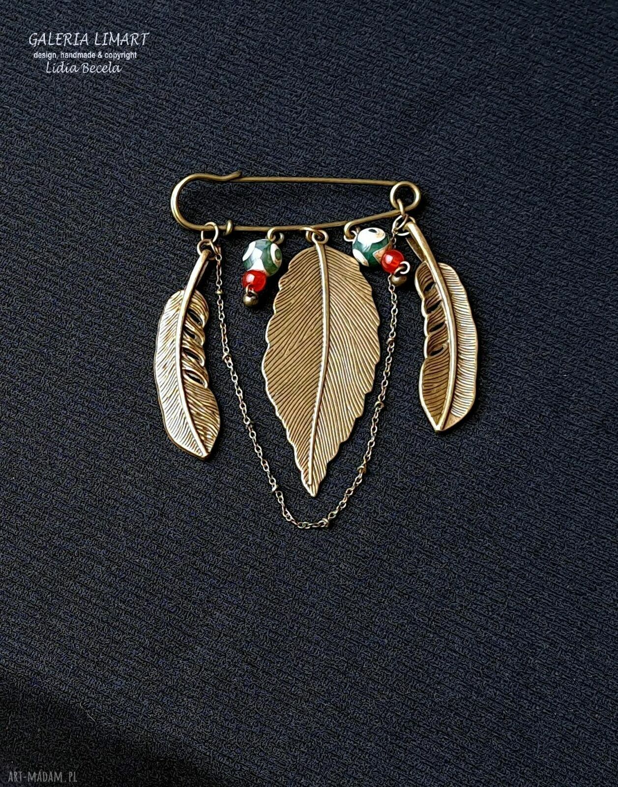 Broszka handmade boho z liściem laurowym na ozdobnej agrafce