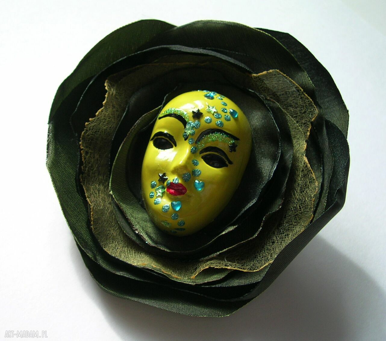 Broszka Masquerade - Leśne runo (zielona z niebieskimi refleksami)