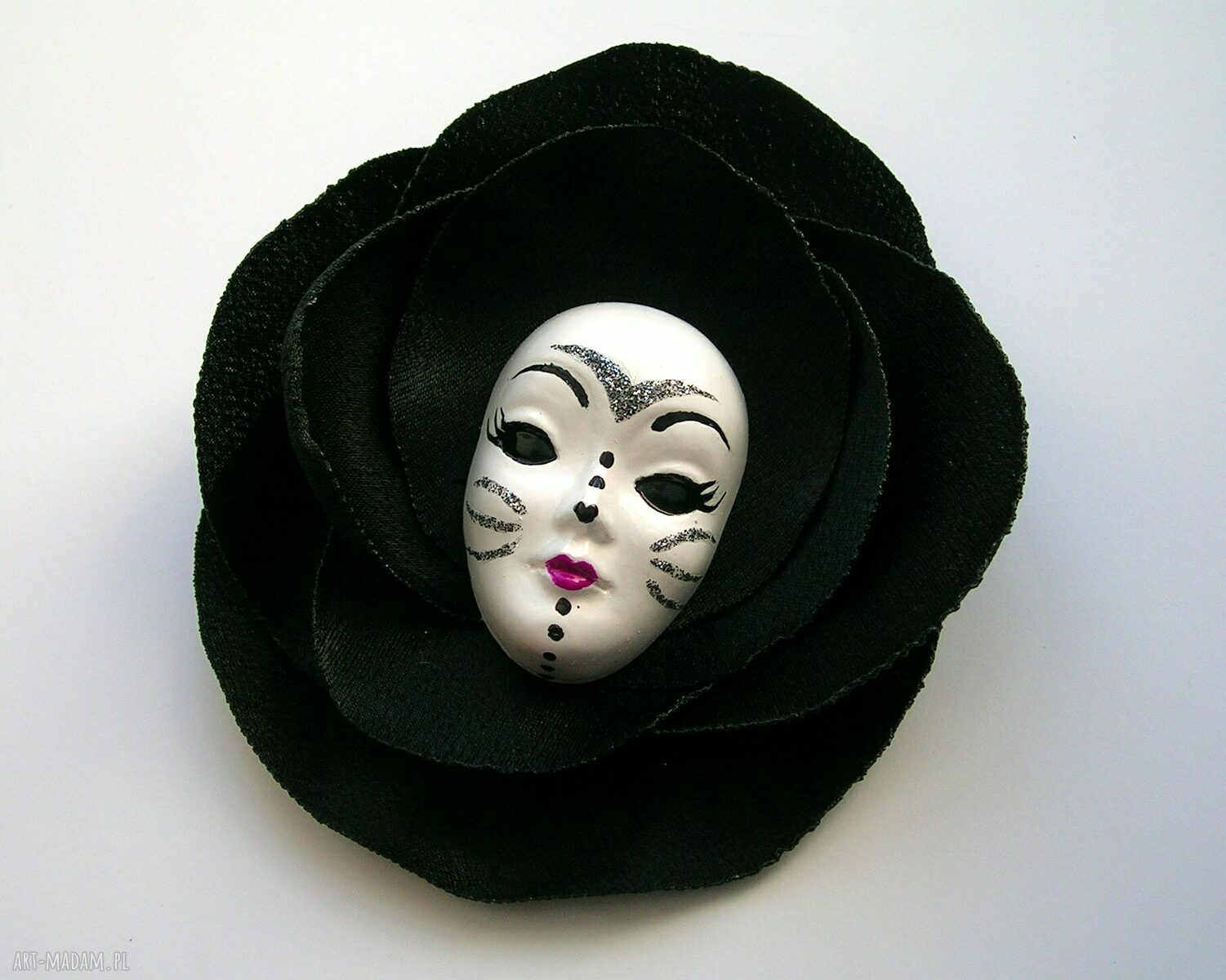 Broszka z Kolekcji Masquerade - Kot II (kocia maska)