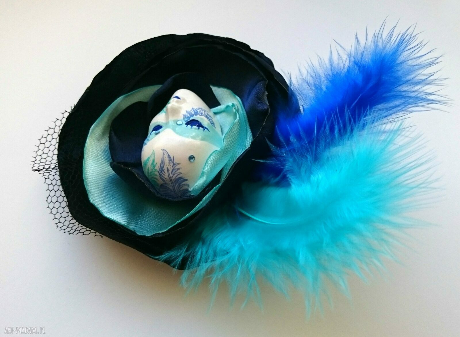 Broszka z Kolekcji Masquerade - Pierzasta