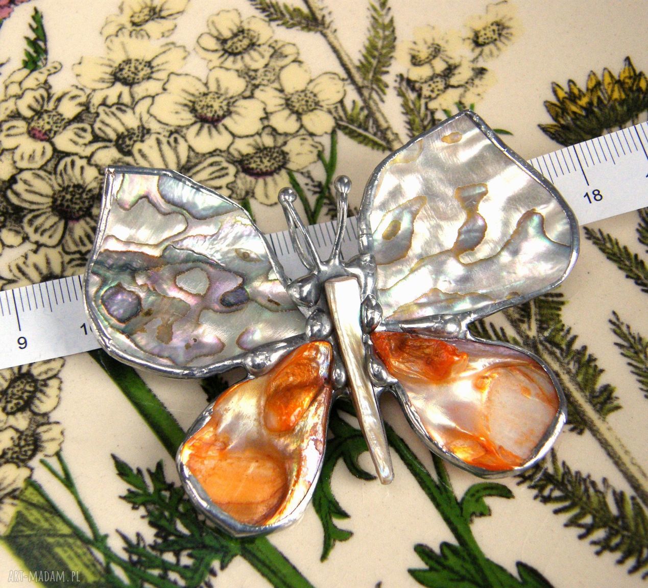 Broszko wisior Motyl z tęczową muszlą Abalone Tiffany
