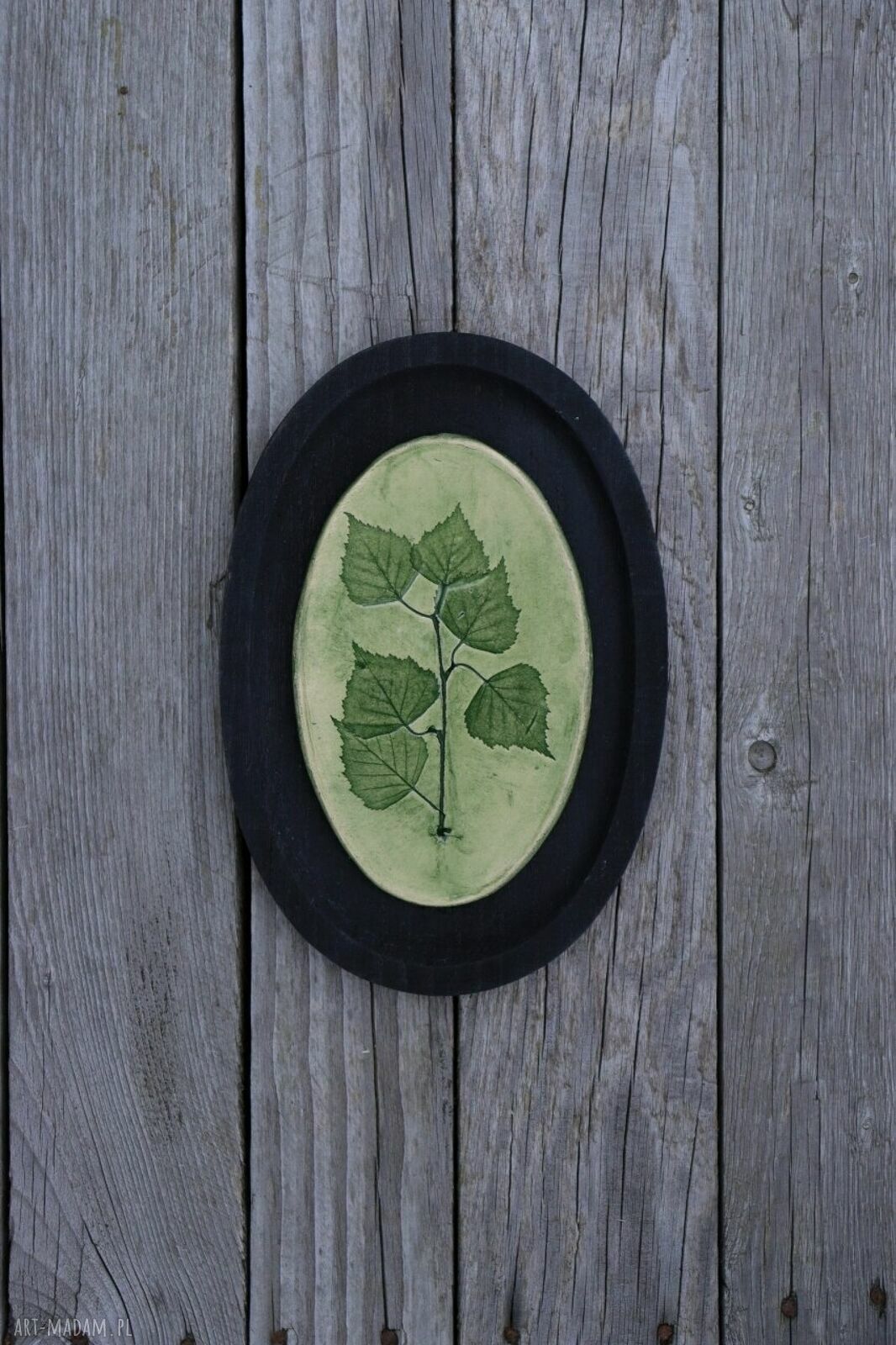 Brzoza - obraz ceramiczny boho w czarnej owalnej ramie