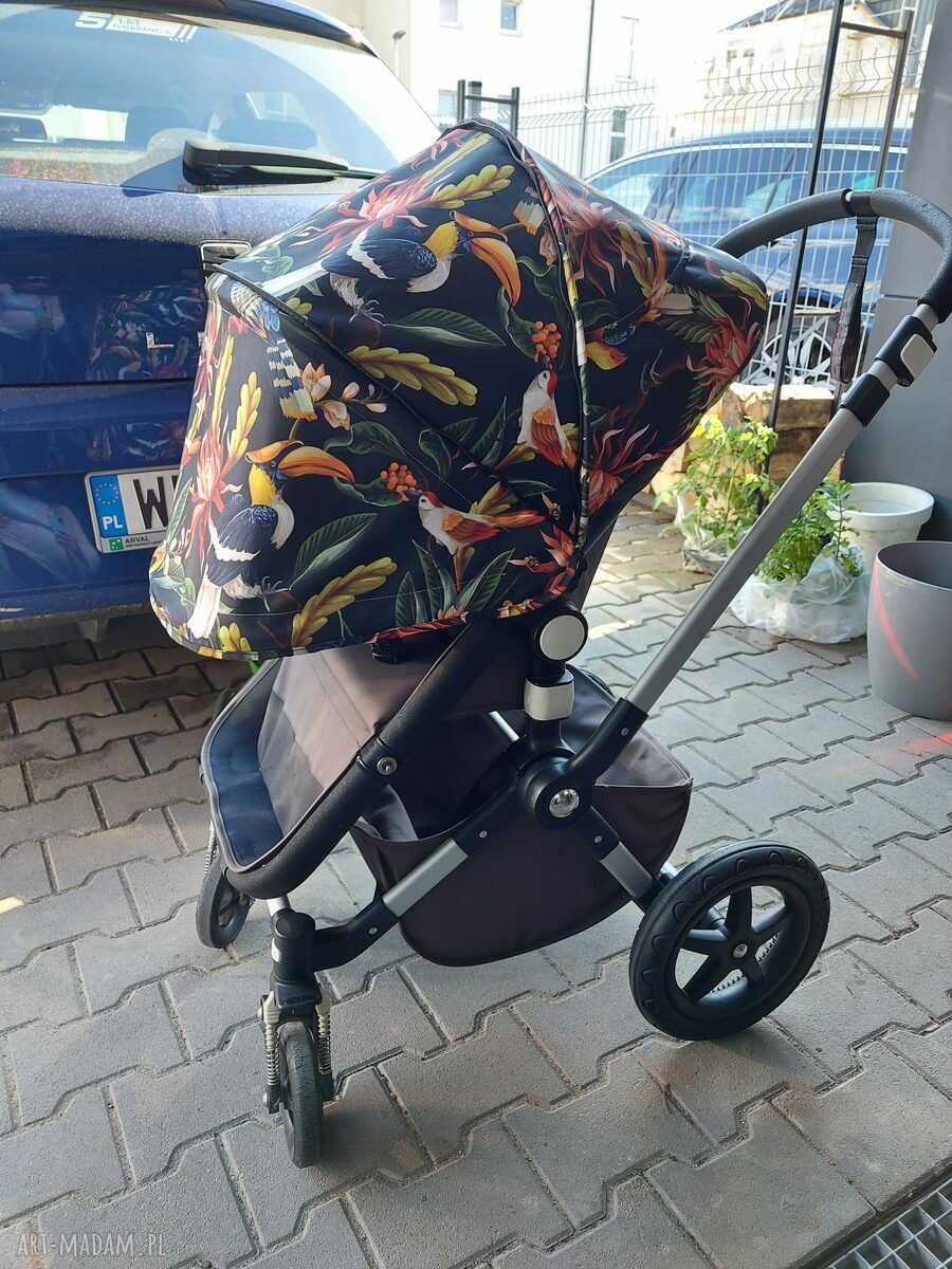 Budka Bugaboo Cameleon - wodoodporne pokrycie do wózka spacerowego z okienkiem