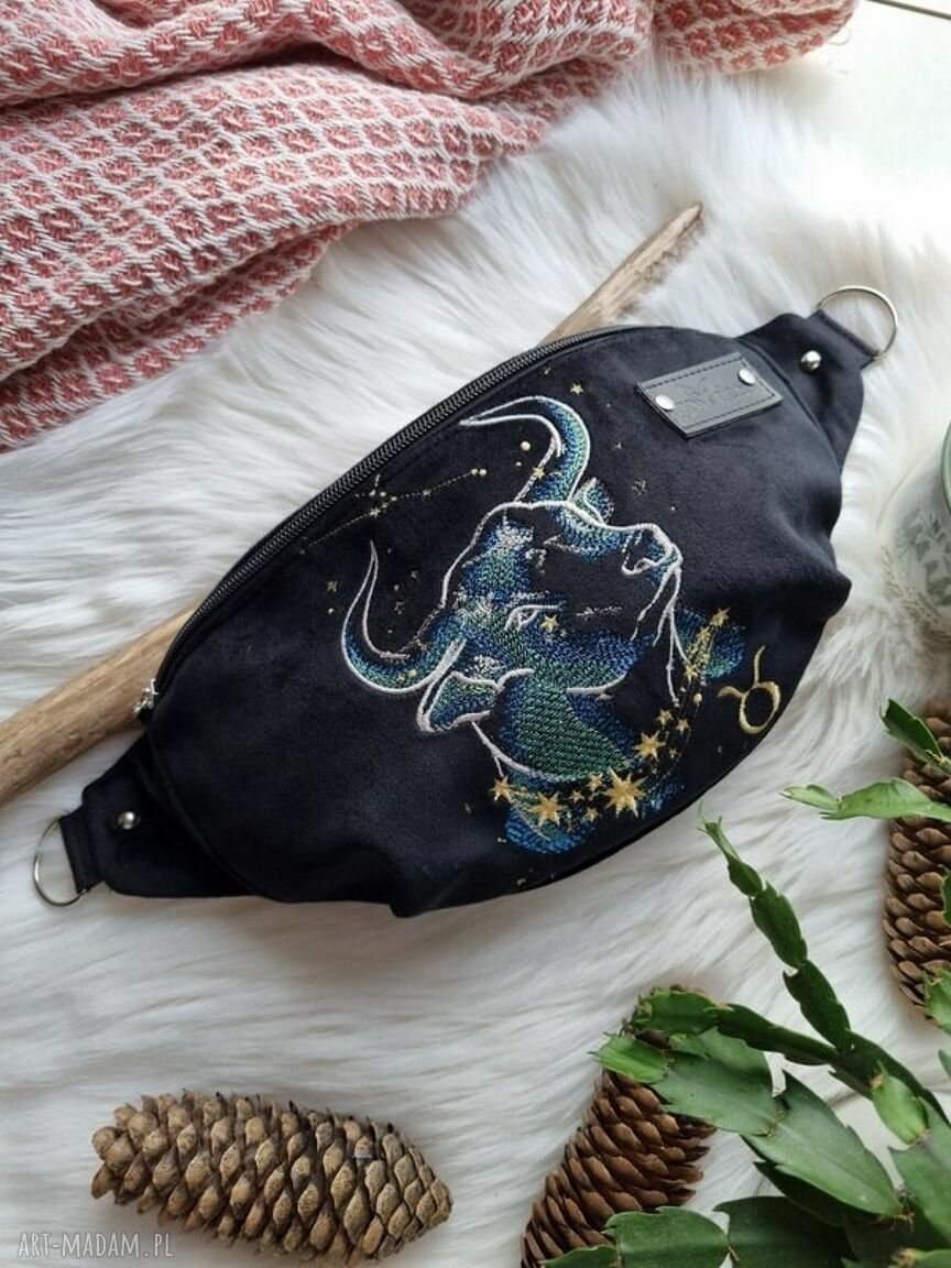 Nerka haftowana Byk - znak zodiaku (saszetka astrologiczna)