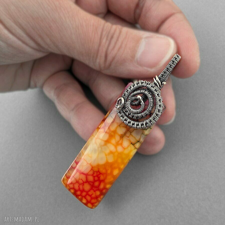 Caria - słoneczny agat wężowy w oplocie - wisiorek handmade