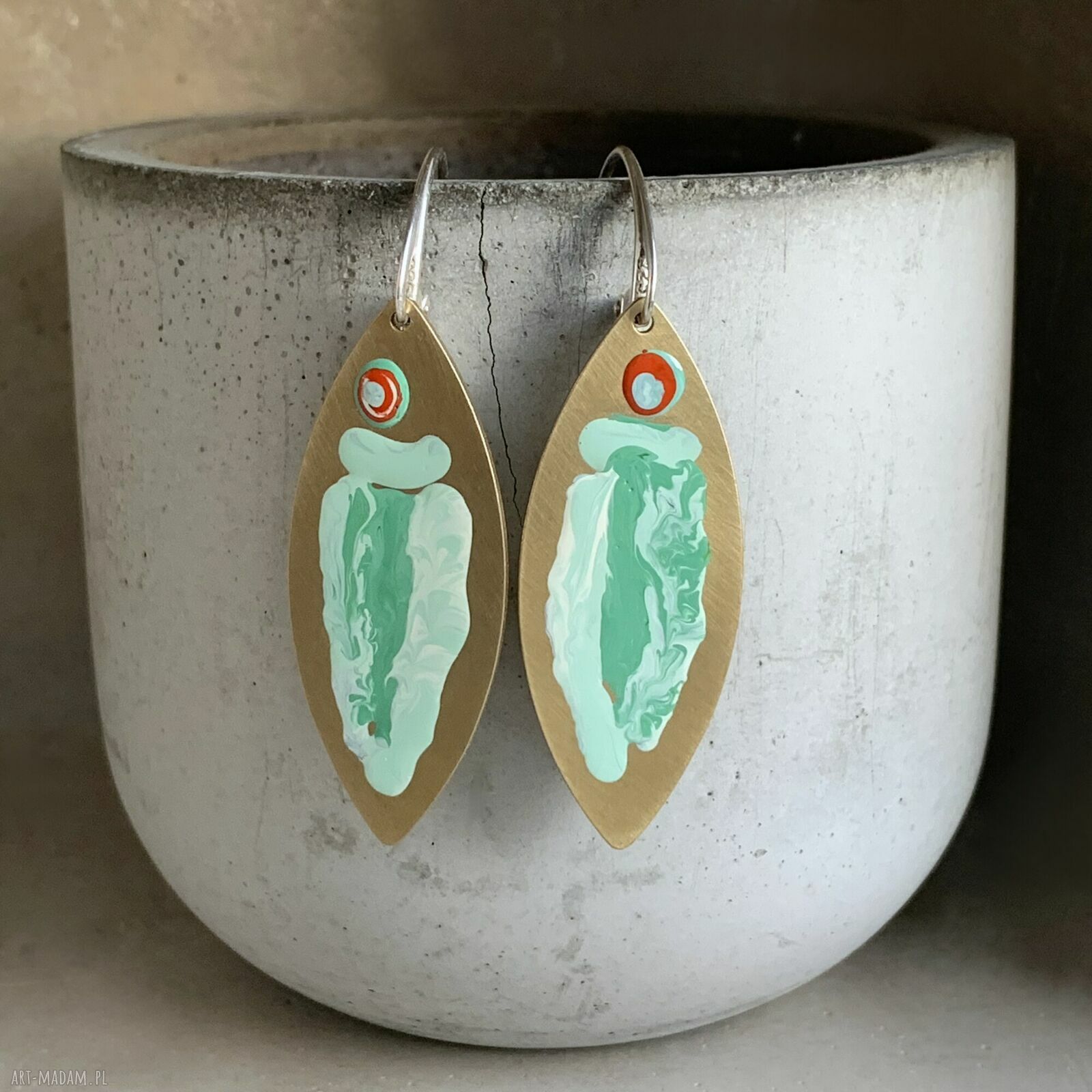 Kolczyki Celadon Fish & Red Eye Accent z mosiądzu i srebra 925