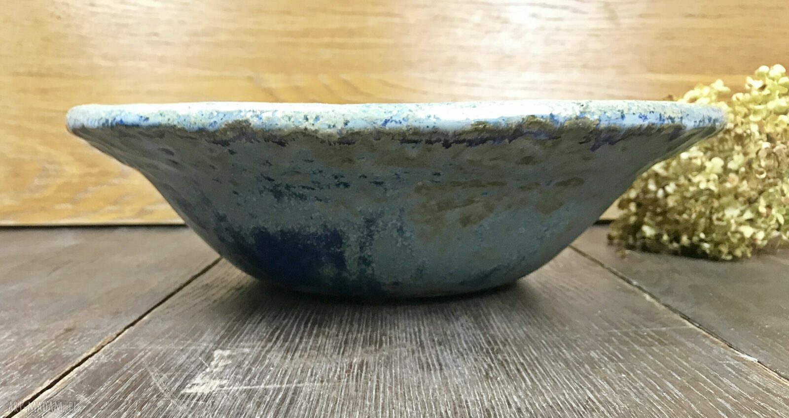 Ceramiczna błękitna umywalka nablatowa handmade