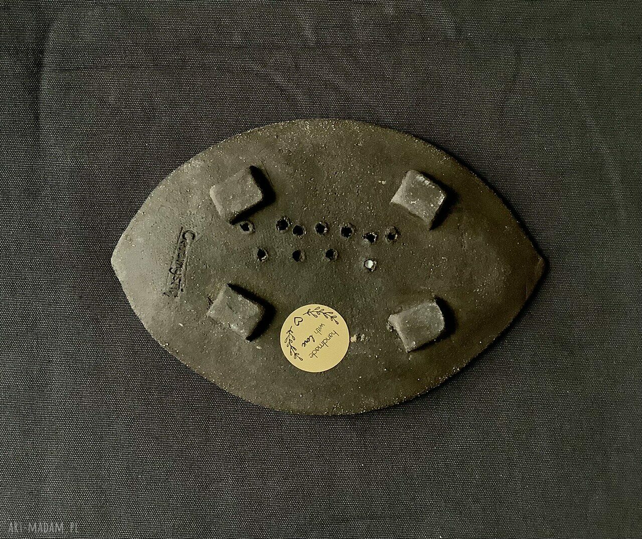 Ceramiczna mydelniczka ręcznie robiona „Koronka”