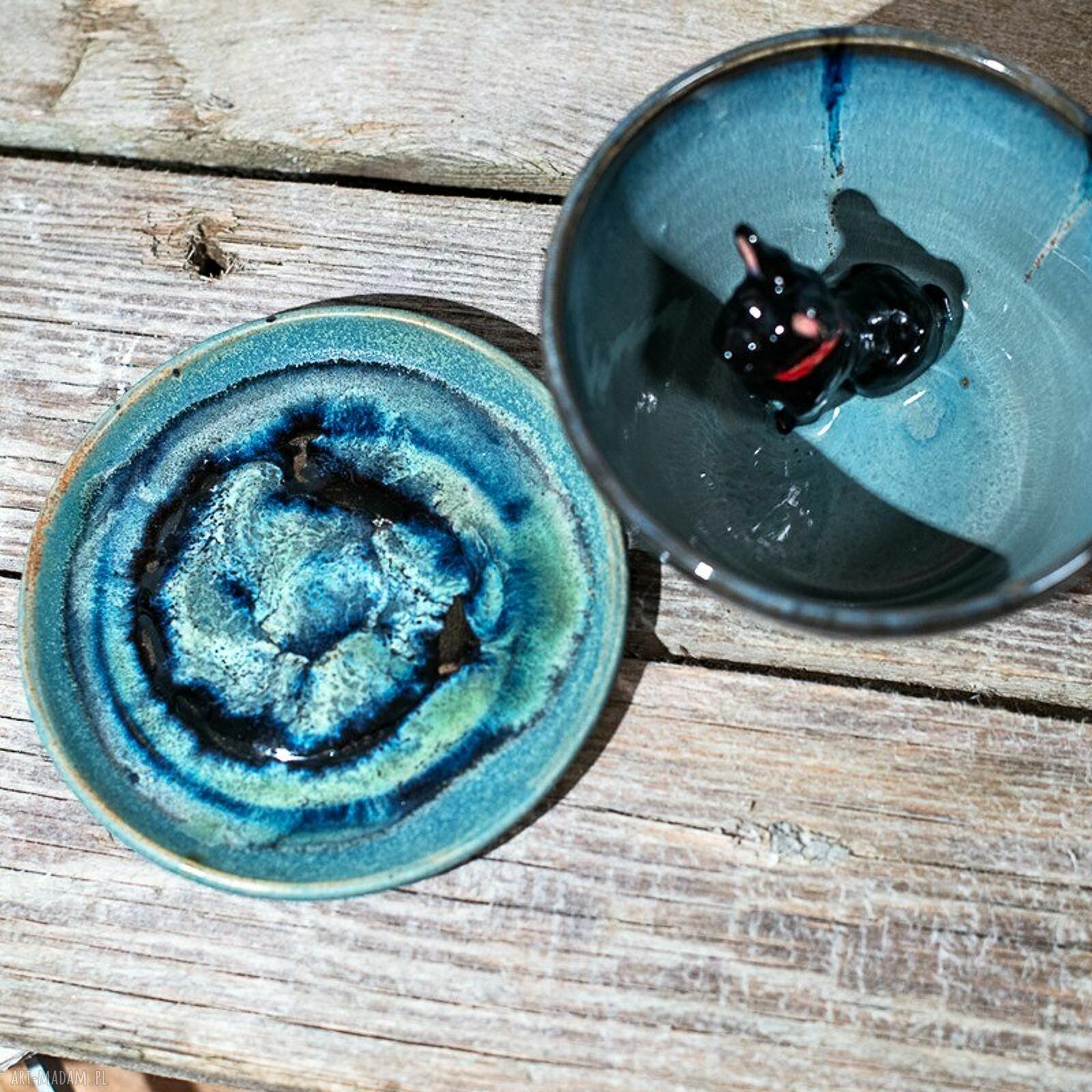 Ręcznie toczona filiżanka ceramiczna z buldożkiem francuskim - Burza morska, ok. 330 ml