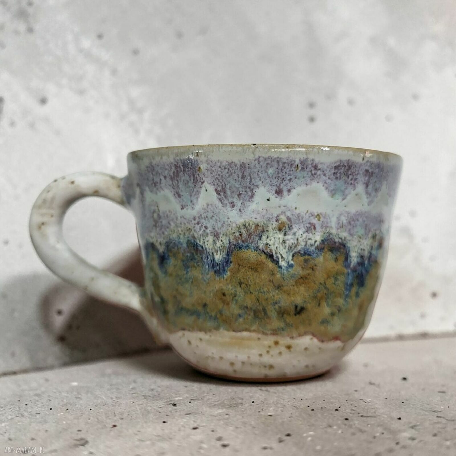 Ceramiczna filiżanka artystyczna - ręcznie dopieszczana boho ceramika
