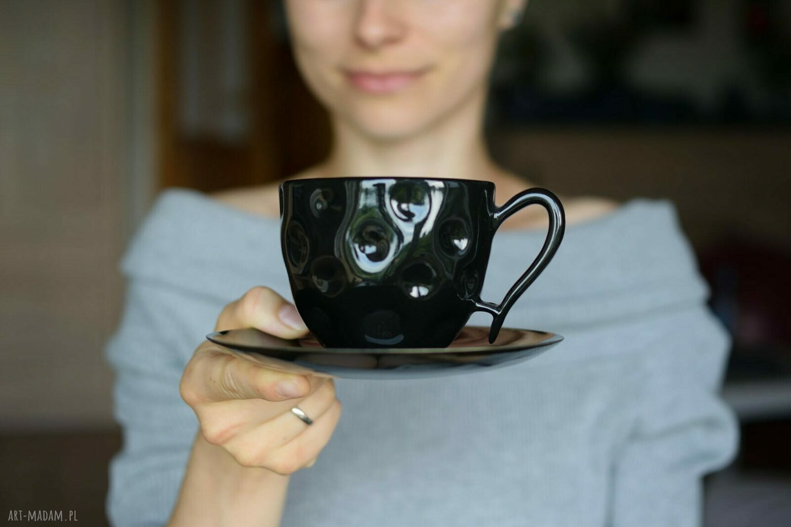 Filiżanka Ceramiczna Czarna Wgłębiona 220ml