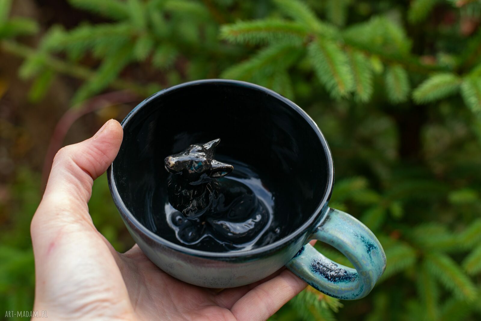 Ceramiczna filiżanka z figurką wilka - niebieska patyna 300 ml - na prezent