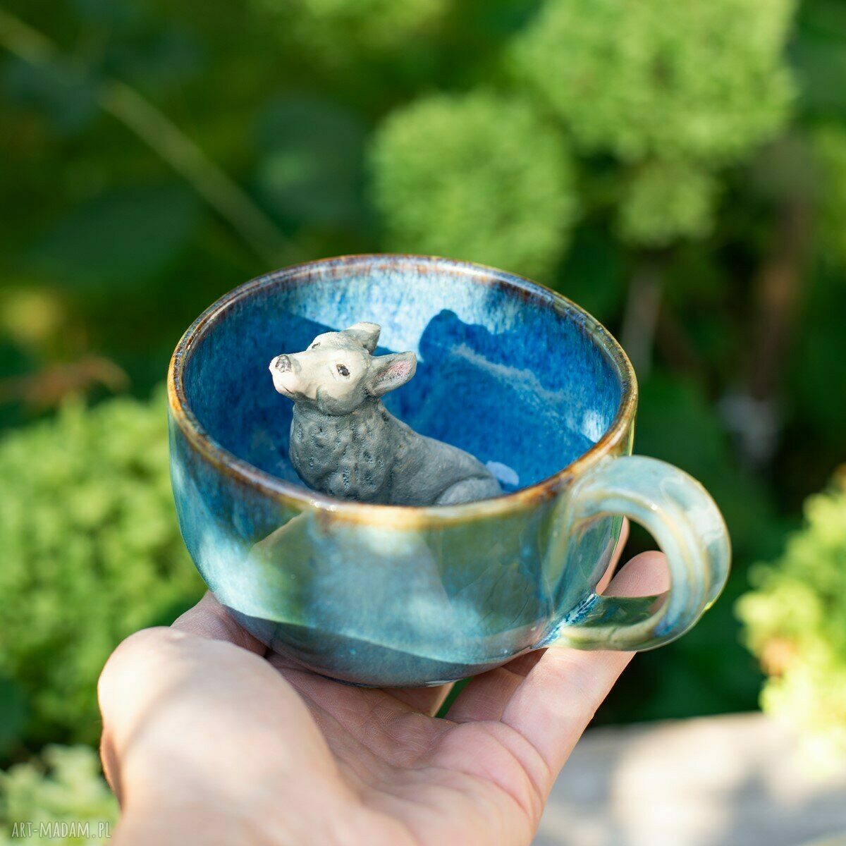 Ceramiczna filiżanka z figurką wilka - Wapienniki Blue (ok. 300 ml)