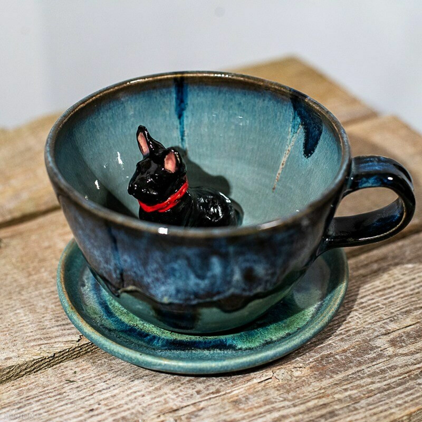 Ręcznie toczona filiżanka ceramiczna z buldożkiem francuskim - Burza morska, ok. 330 ml
