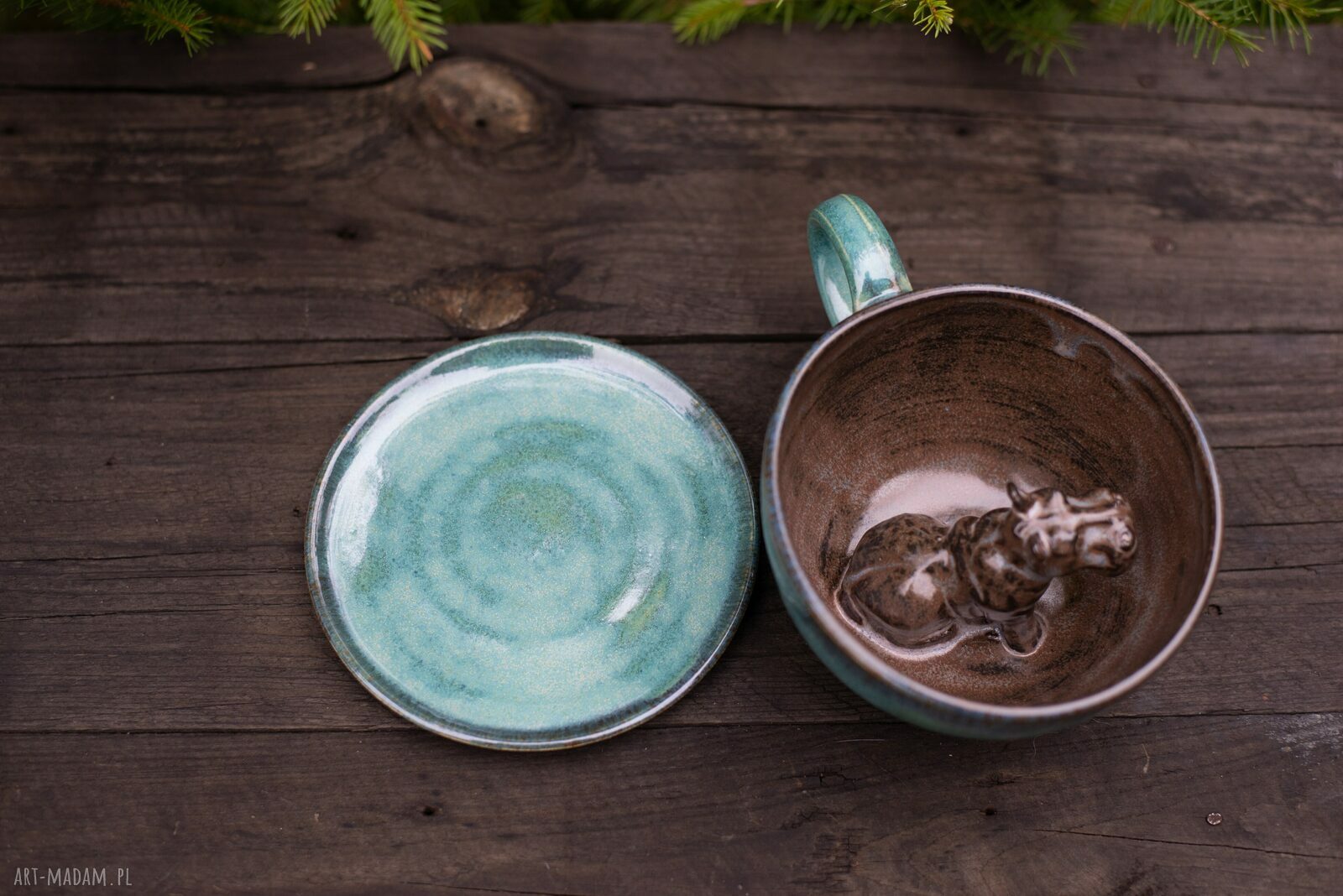 Ręcznie toczona filiżanka z figurką Hipopotama - niebieska 370 ml