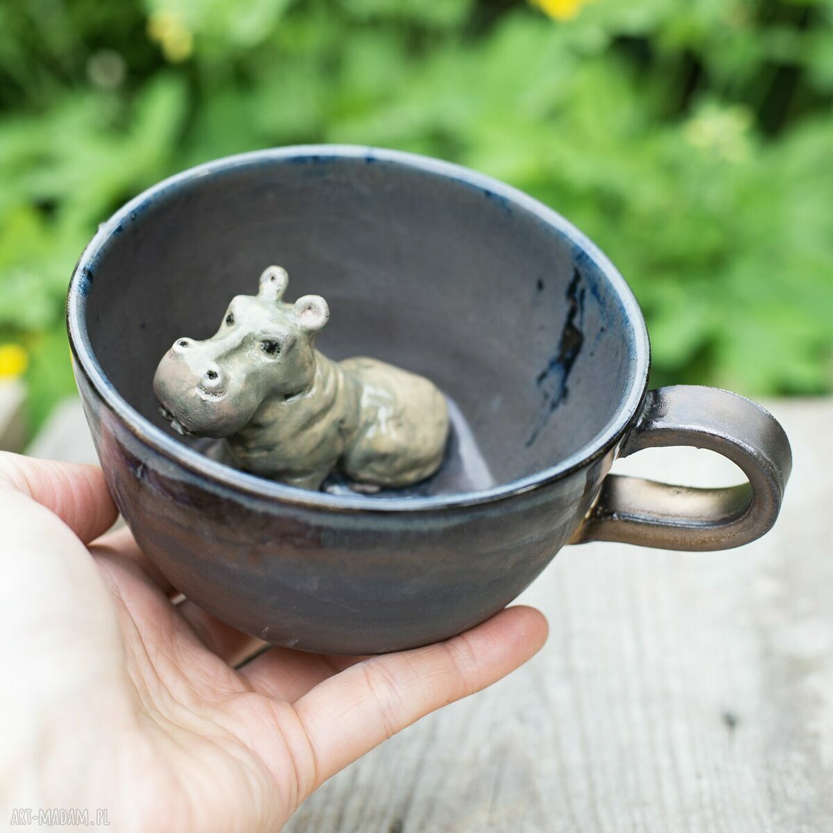 Szaro-złota filiżanka z hipopotamem - rękodzieło ceramiczne 280 ml