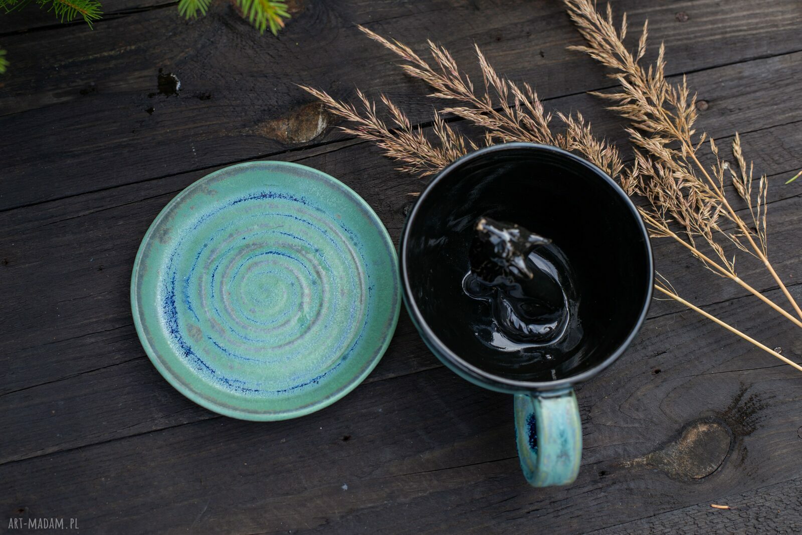 Ceramiczna filiżanka z figurką wilka - niebieska patyna 300 ml - na prezent