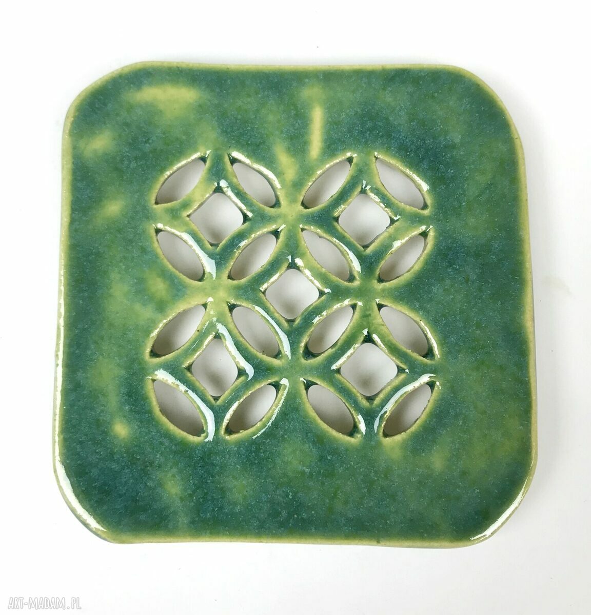 Ceramiczna mydelniczka Orient-kwadrat - ręcznie robiona z jasnej gliny