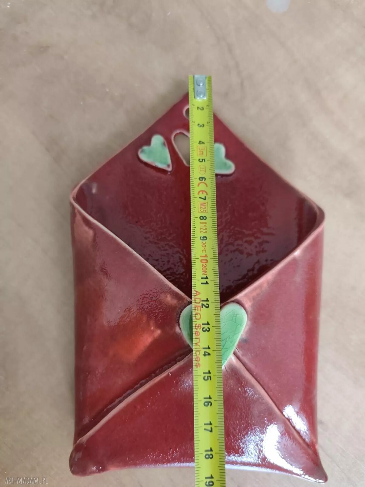 Duża ceramiczna koperta z serduszkami