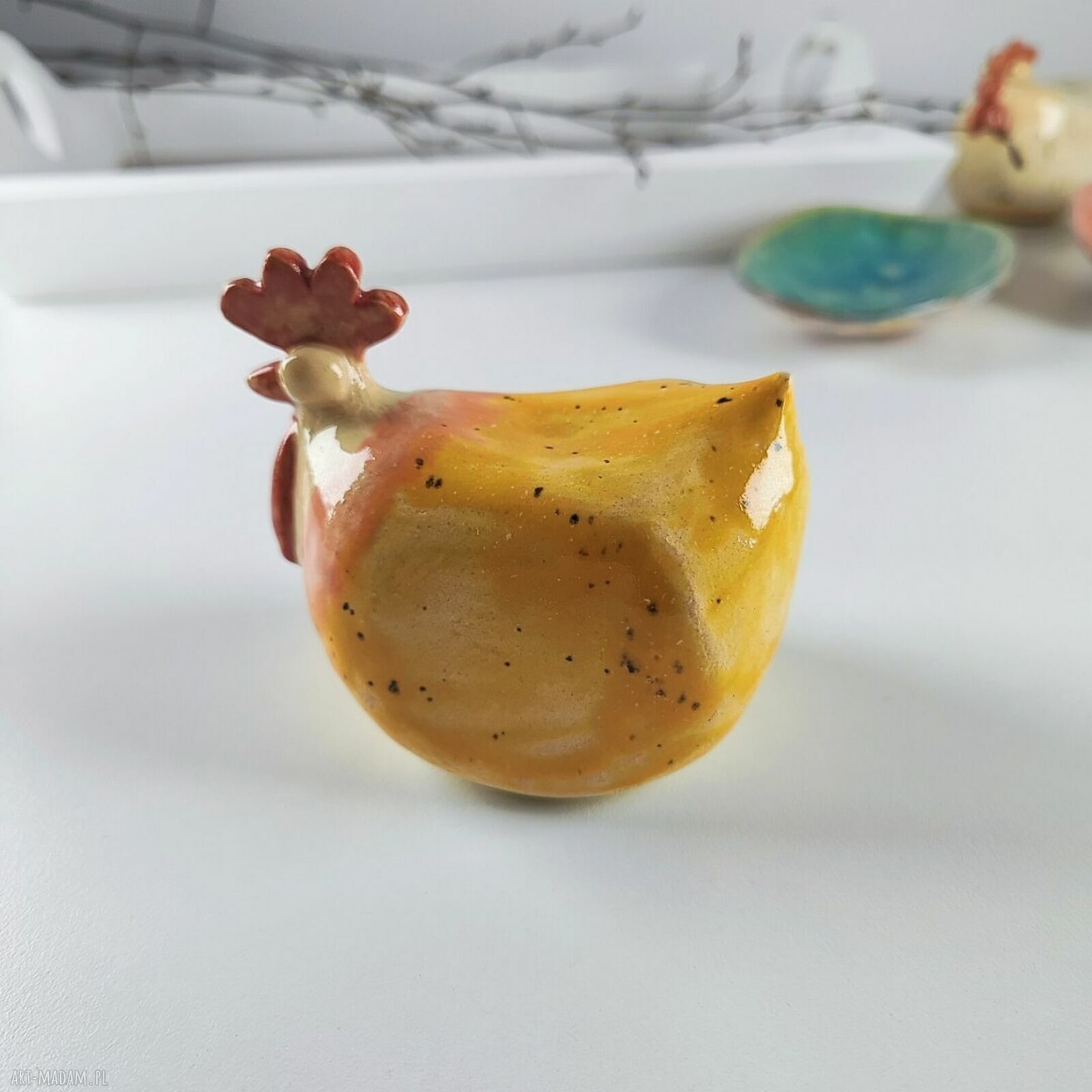 Ceramiczna kurka na Wielkanoc - ręcznie lepiona kokoszka