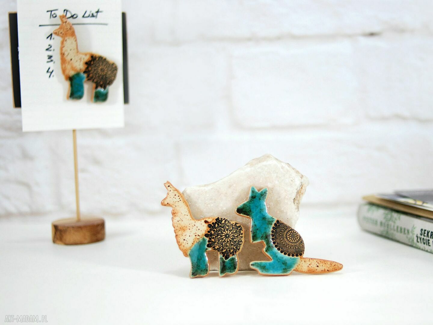 Ceramiczna lama - magnes na lodówkę 7 x 8 cm