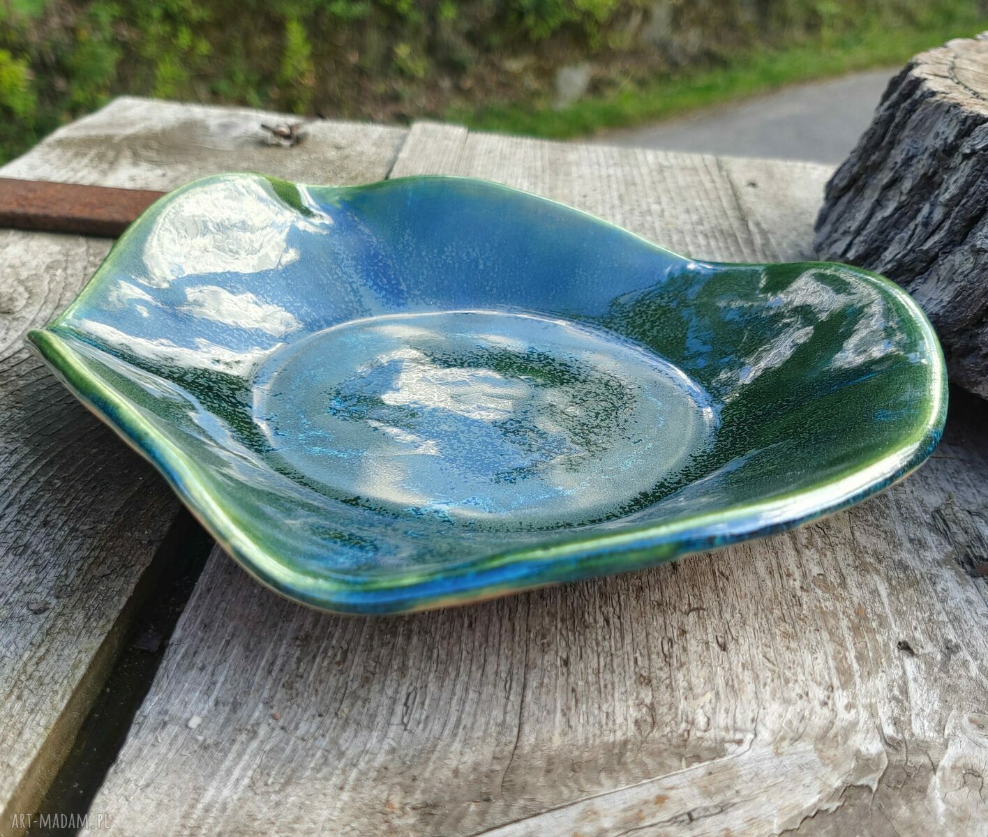 Ceramiczna misa c529 z motywem liści - patera na owoce i słodycze