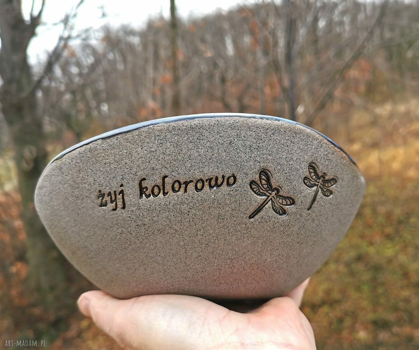 Ceramiczna misa z napisem „Żyj kolorowo” i motywem ważek - kamionka Galaxy