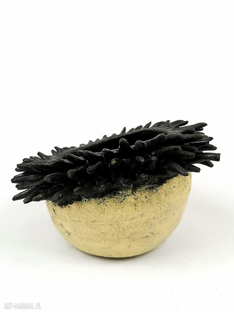 Ręcznie lepiona miska ceramiczna z kolekcji Morskiej - unikat