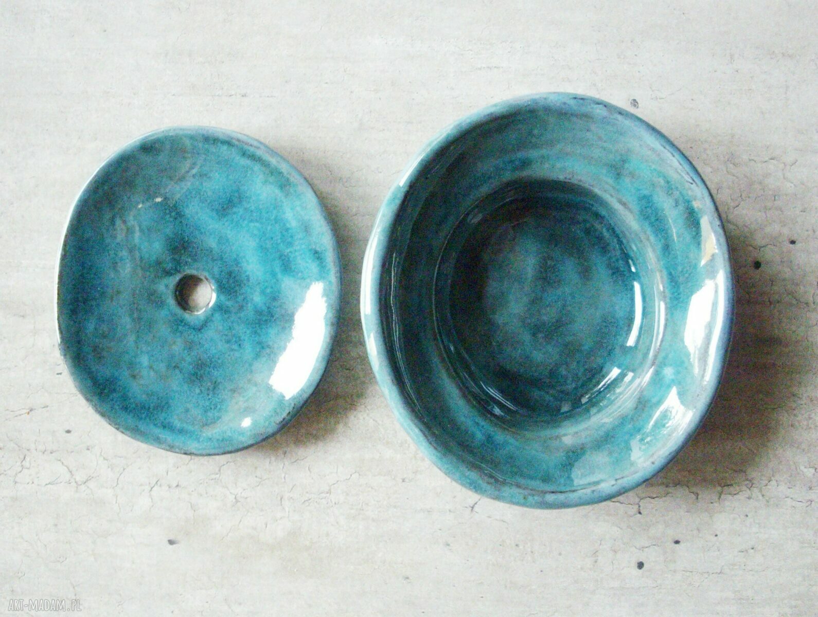 Mydelniczka ceramiczna wykonana na zamówienie
