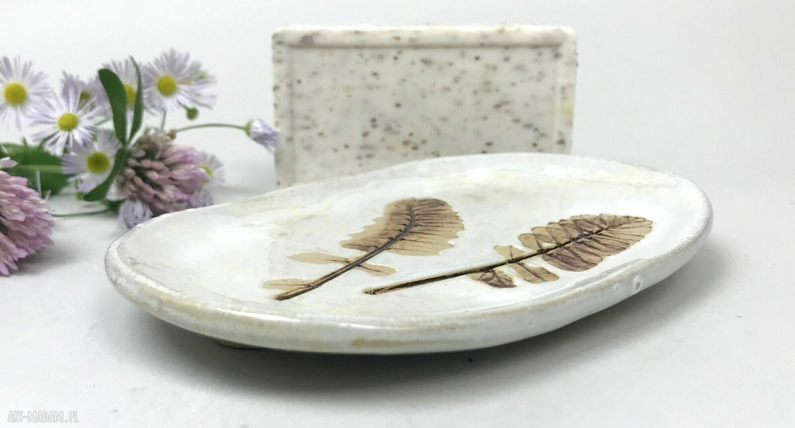 Ceramiczna mydelniczka ręcznie robiona "Bliźniaki" - zdobiona liśćmi