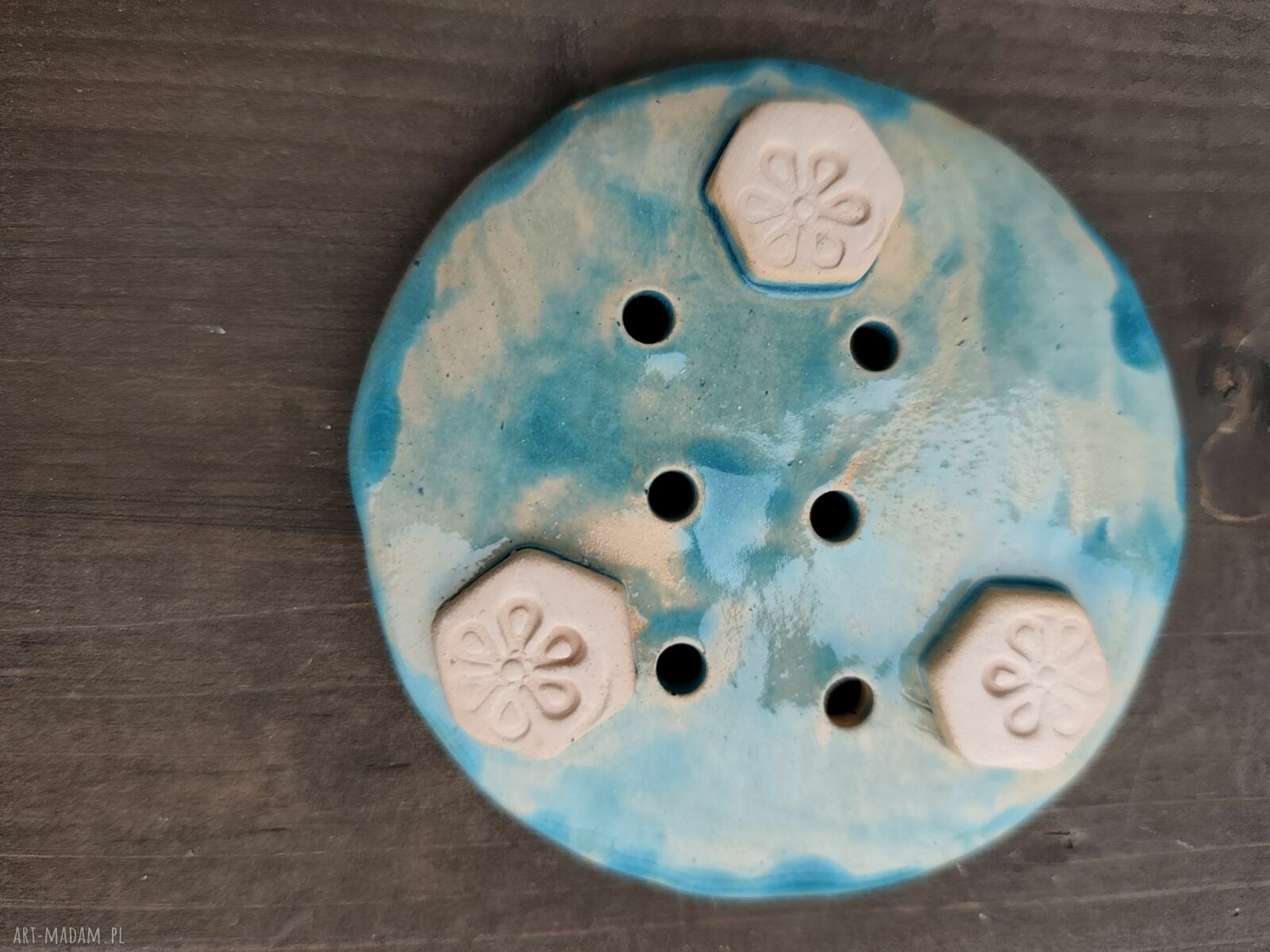 Mydelniczka ceramiczna - turkusowy akcent do Twojej łazienki