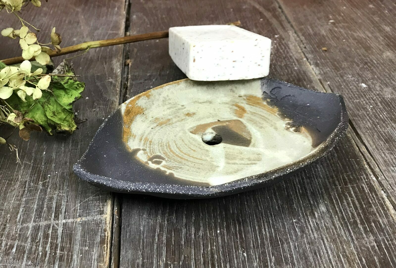 Ceramiczna mydelniczka Miłorząb - ręcznie robiona polska ceramika