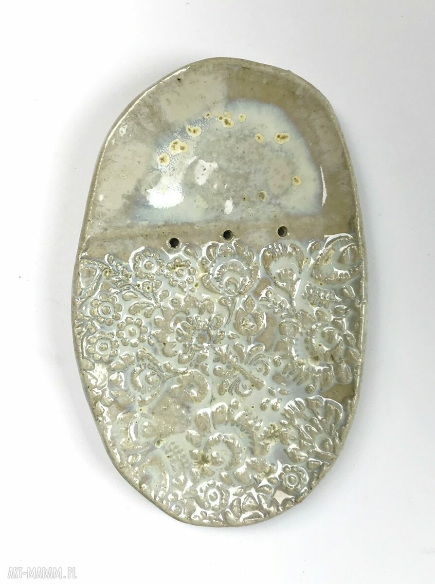 Ceramiczna mydelniczka „Granat” i „Zima” - rękodzieło do Twojej łazienki