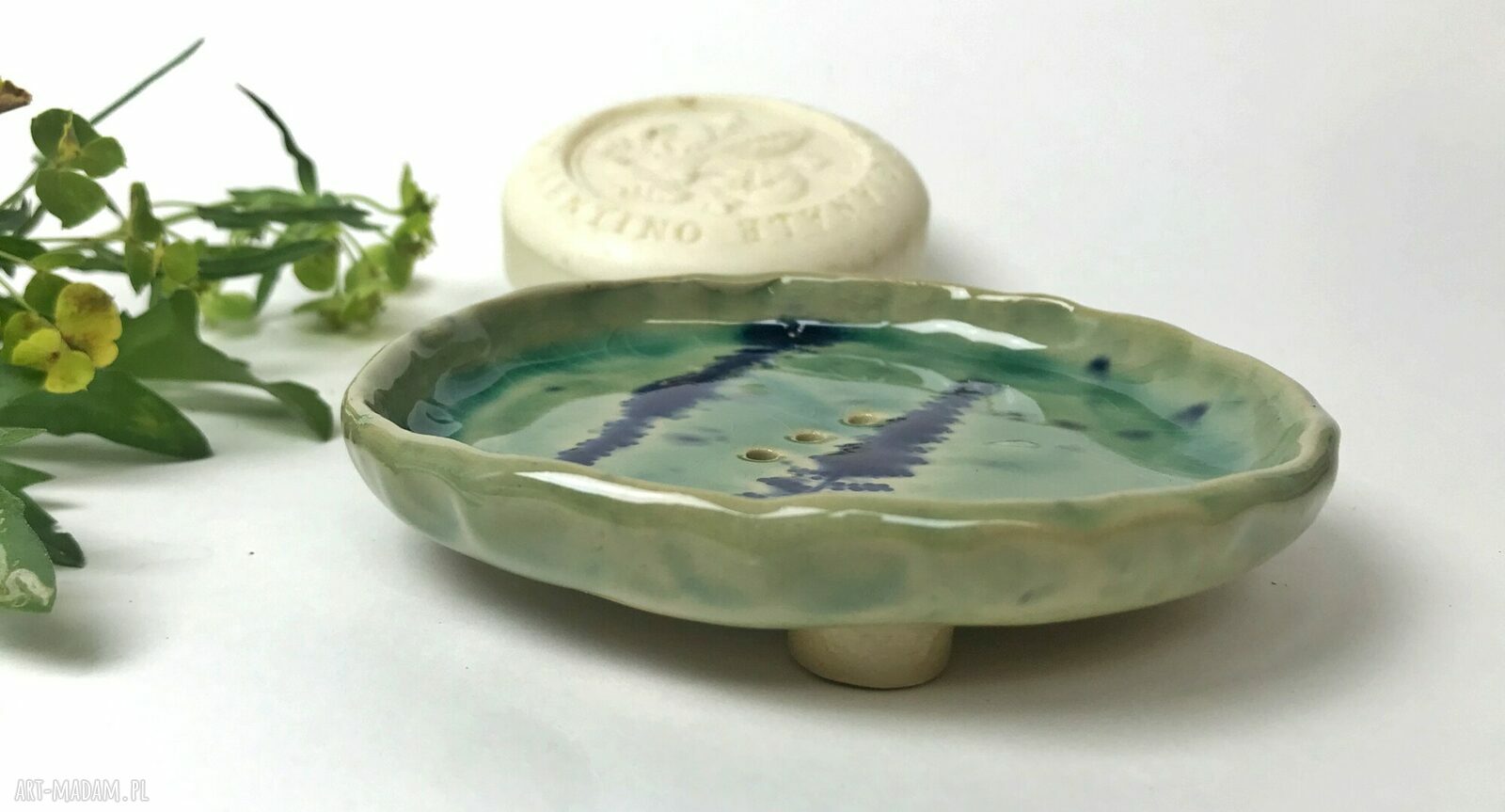 Ceramiczna mydelniczka „Odbicie” z odciskiem paprotki