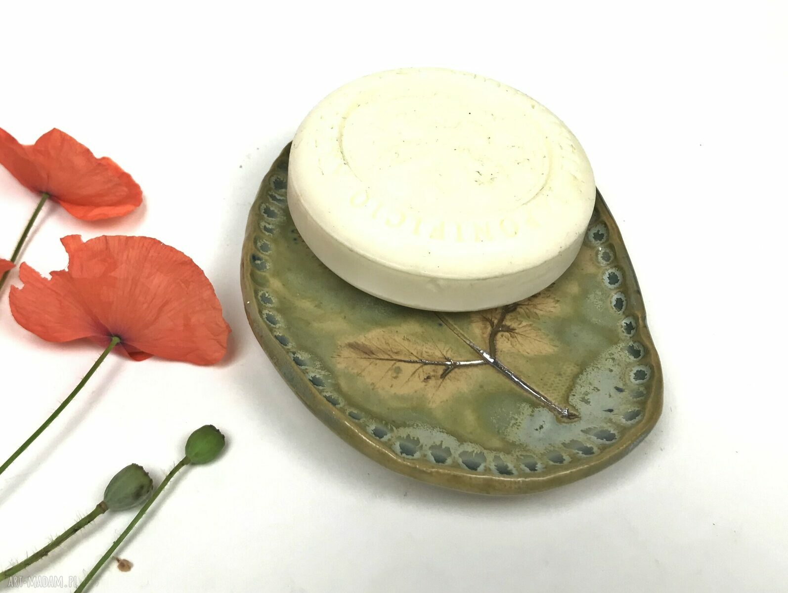 Ceramiczna mydelniczka "Zielono mi" - ręcznie robiona ozdoba łazienki