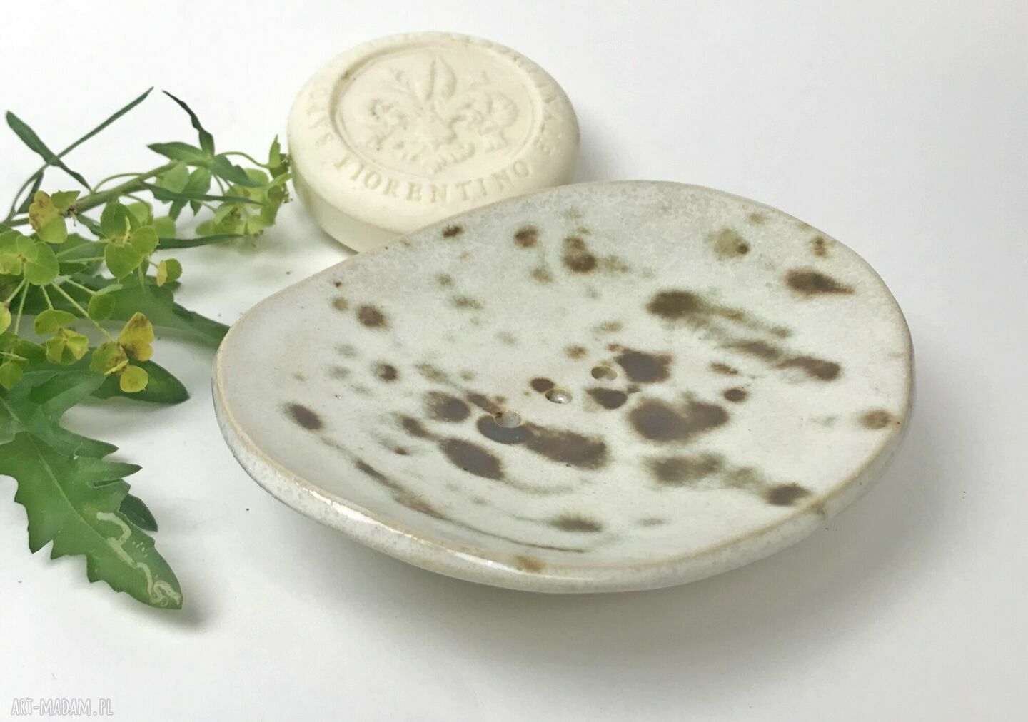 Ceramiczna mydelniczka ręcznie robiona "Rozlana kawa"