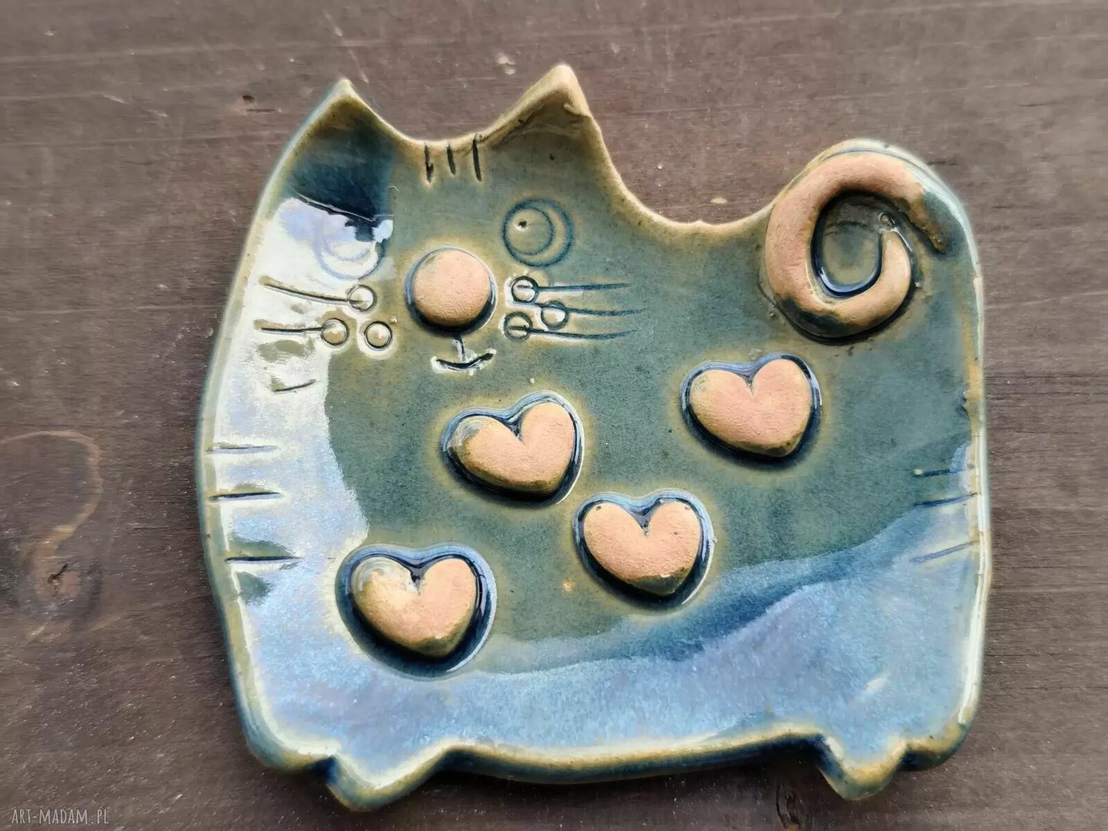Mydelniczka ceramiczna kot - wyjątkowe rękodzieło do łazienki