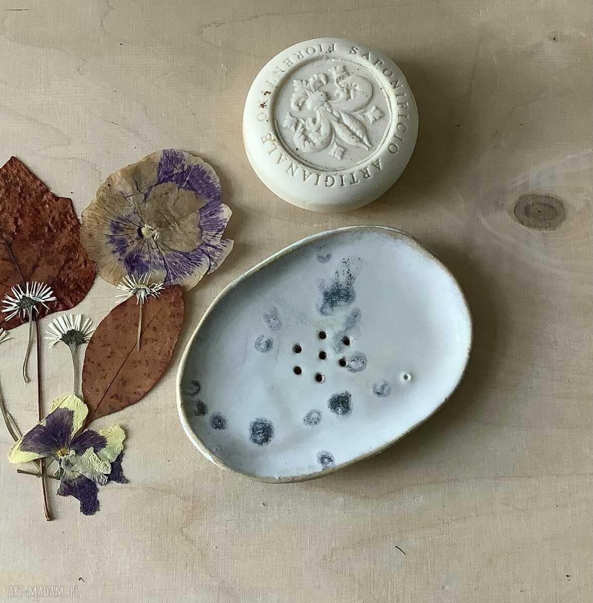 Ceramiczna mydelniczka „Po deszczu”