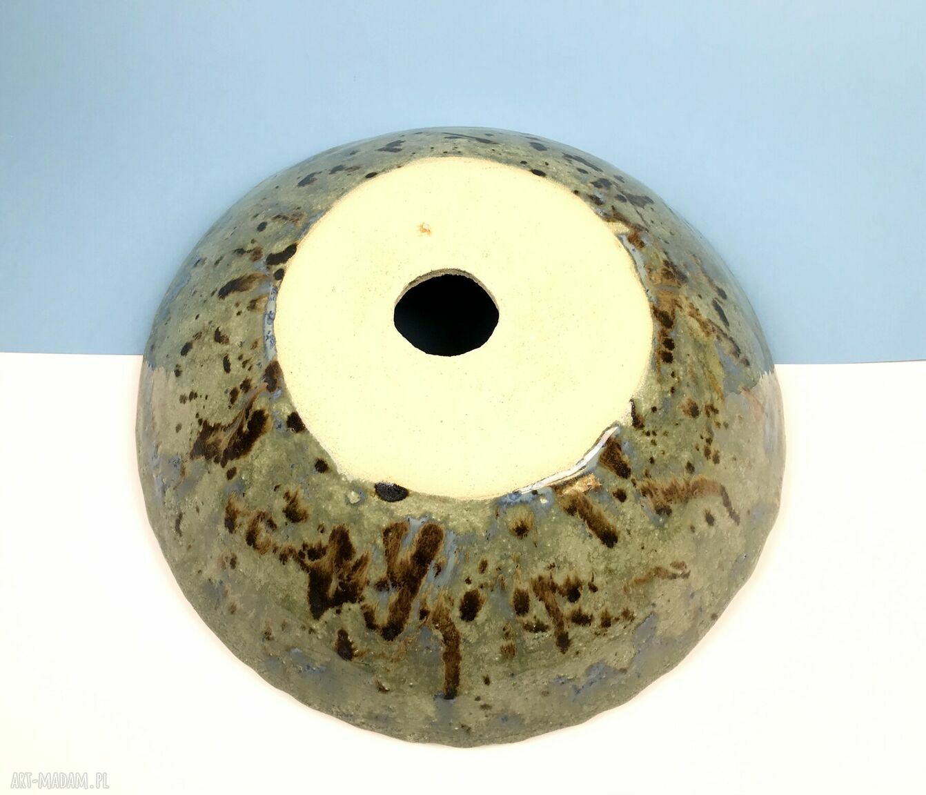 Ceramiczna umywalka nablatowa "Jeziorak" - handmade z ręcznie formowanym reliefem