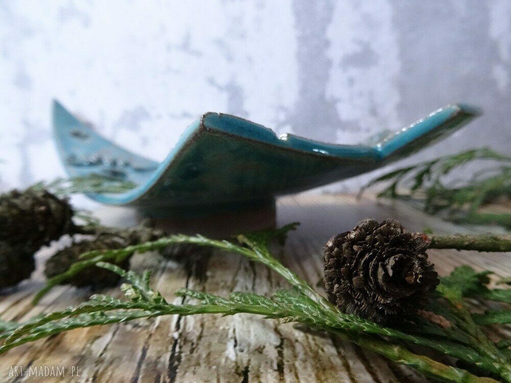 Ceramiczna patera w kształcie choinki - turkusowa ceramika na Boże Narodzenie