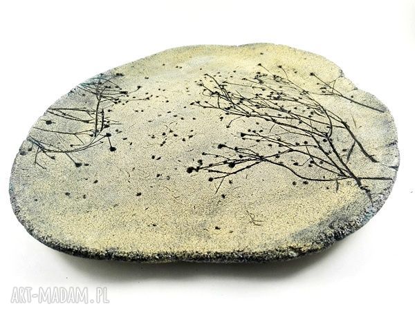 Patera ceramiczna z motywem kwiatów