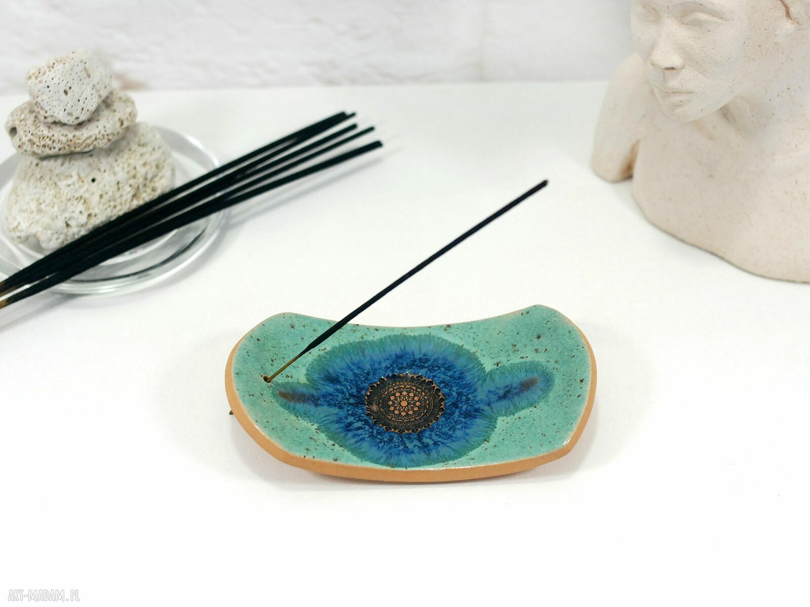 Ceramiczna podstawka na kadzidełko - mandala boho do Twojego wnętrza