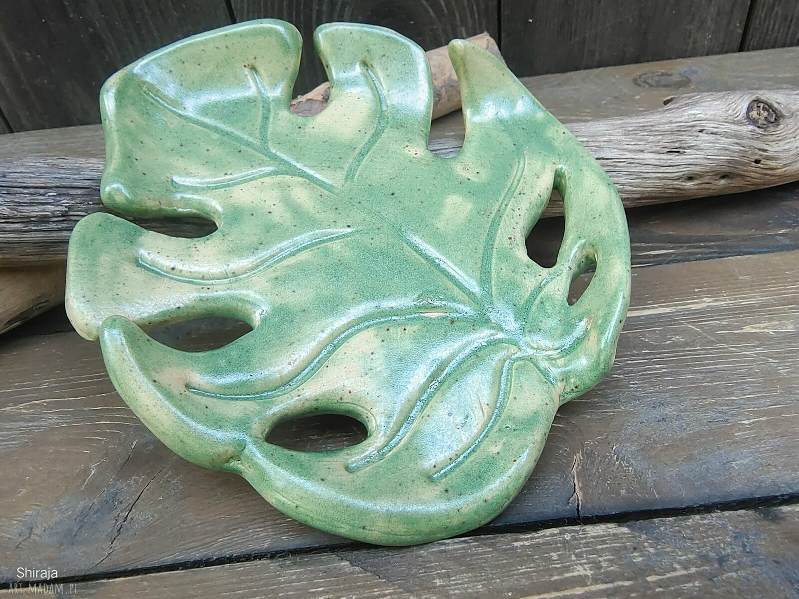 Ceramiczna podstawka monsterka (c864) - ręcznie robiony talerzyk na biżuterię